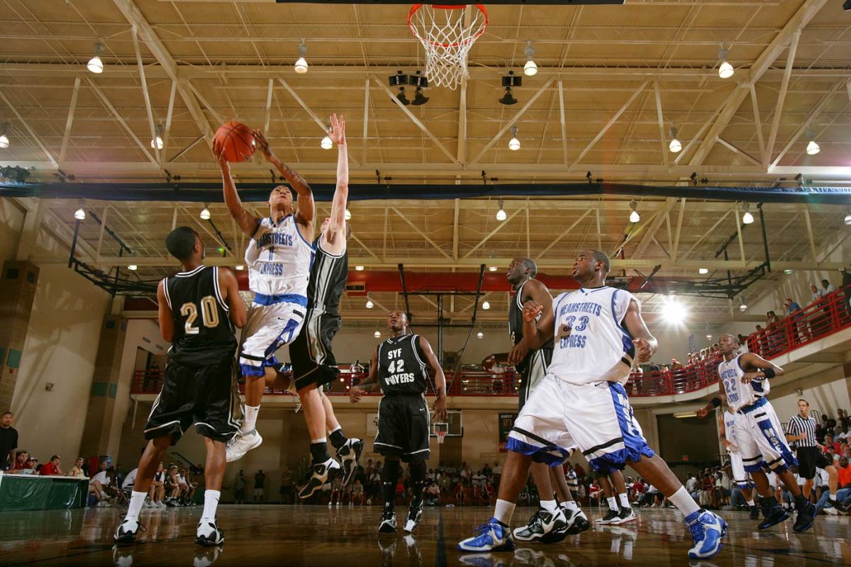 2006-Derrick-Rose-015796961.jpg